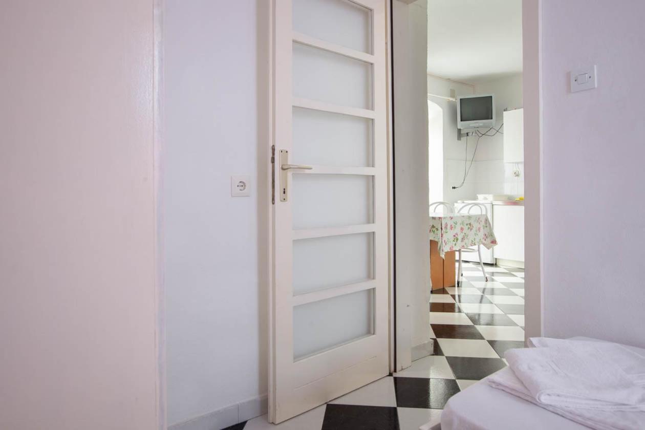 Apartmani Marija Podgora Esterno foto